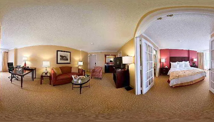 Hotel Chicago Marriott O'hare 3*