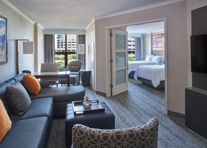 Hotel Chicago Marriott O'hare 3*